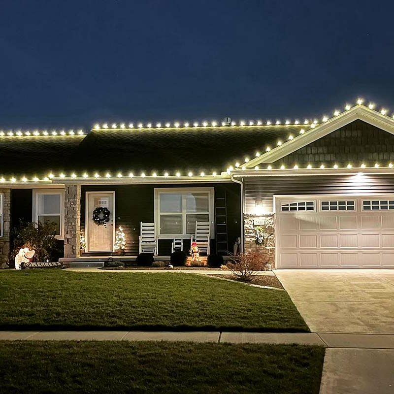 outdoor home Christmas lighting Champaign Illinois